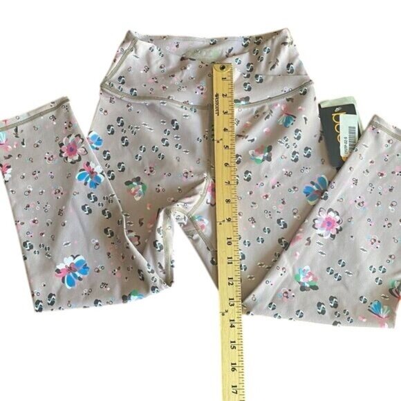 BECCO Cross Front Capris Women’s Mid Rise Stretch Athletic Pants Leggings Size S - Picture 9 of 11